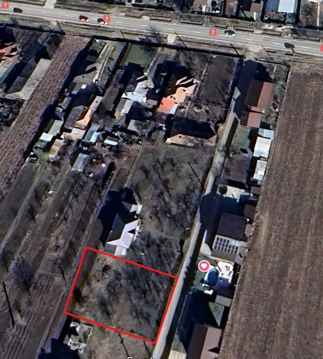 Teren intravilan Calinesti(langa Topoloveni)