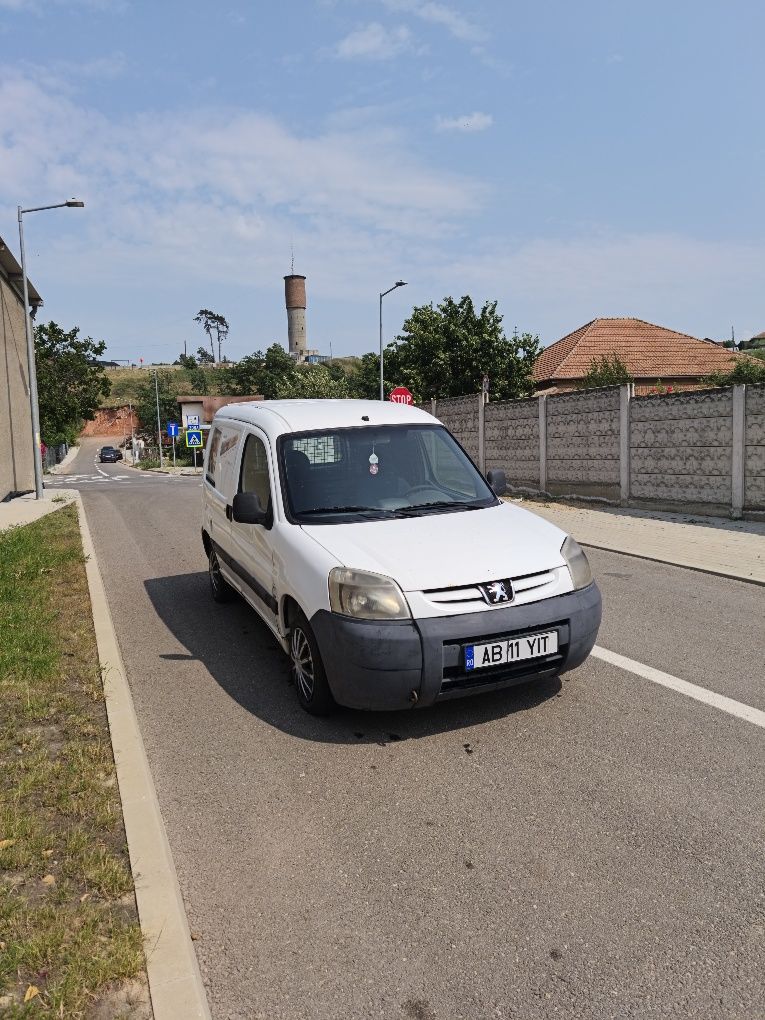 Peogeot partener 19hdi 2007 în stare buna de funcționare