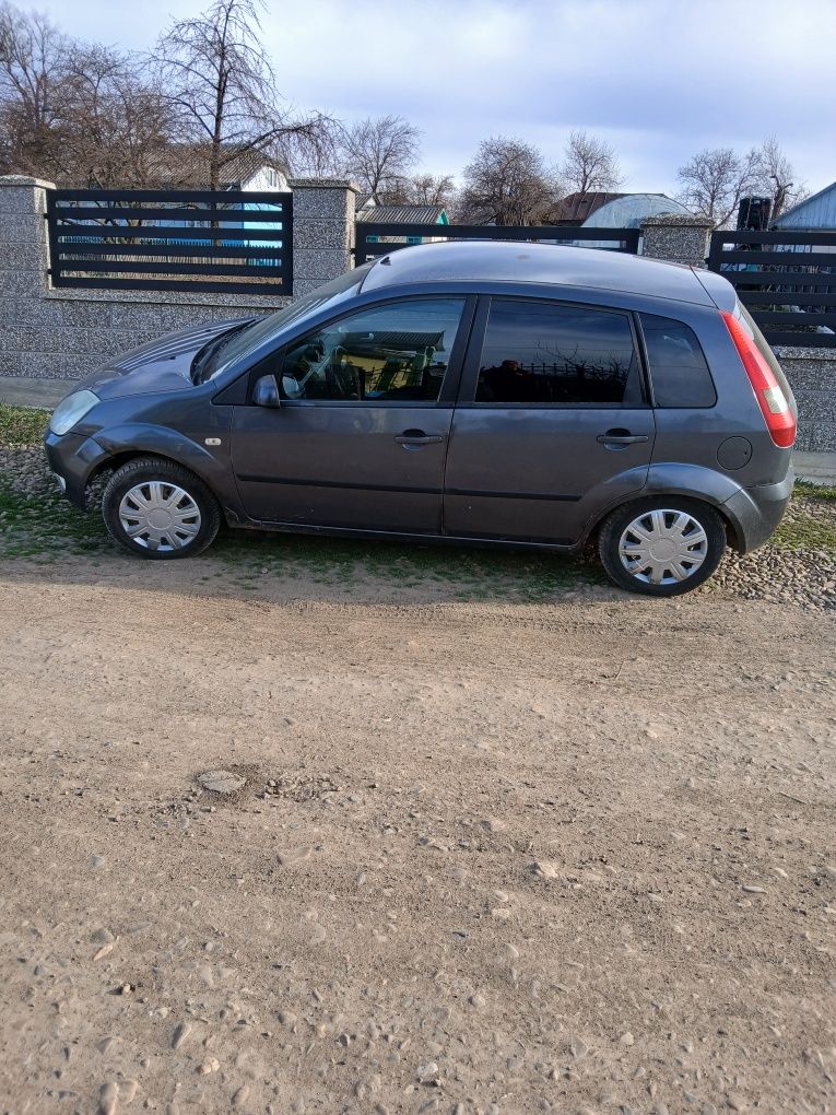 Ford fiesta 1.4 TDCI