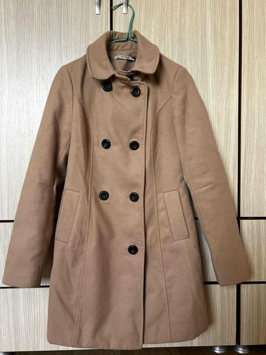 Зимно палто Stradivarius