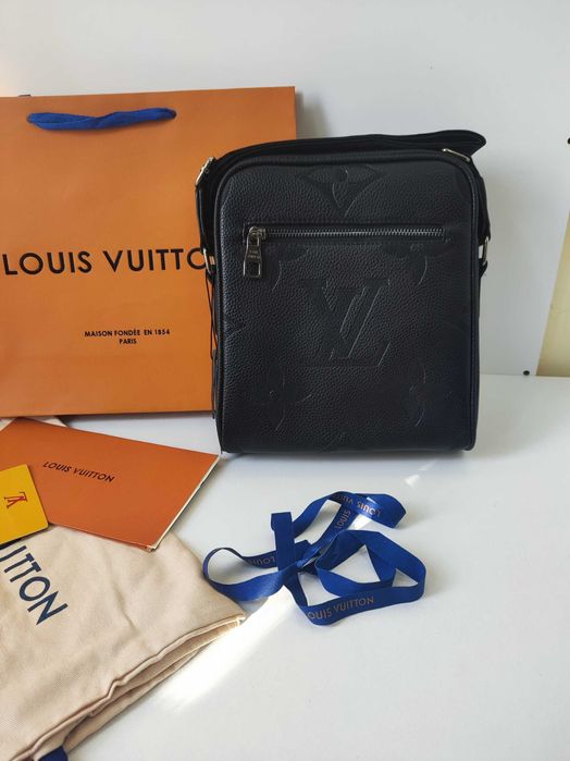 Geantă pentru bărbați Louis Vuitton piele 09-65