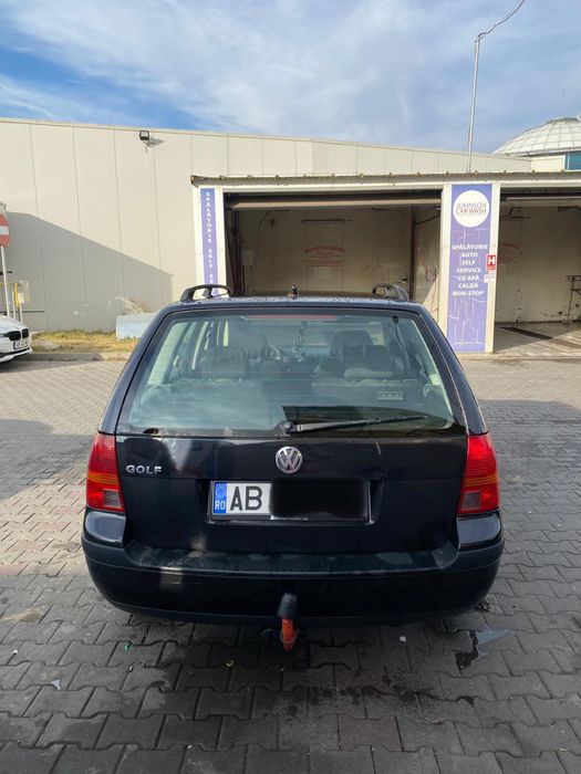 Golf 4 din 2000 1.6 benzina in stare buna masina se vinde cu fiscal.