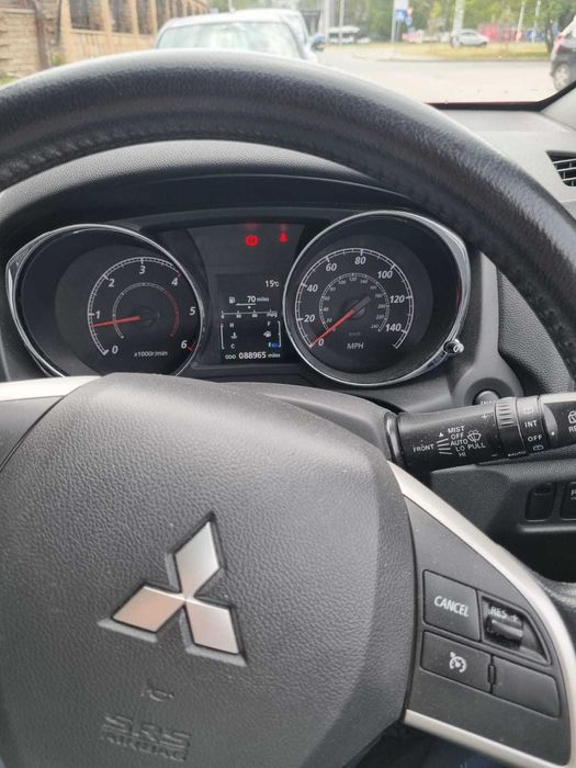 Продавам Джип Mitsubishi