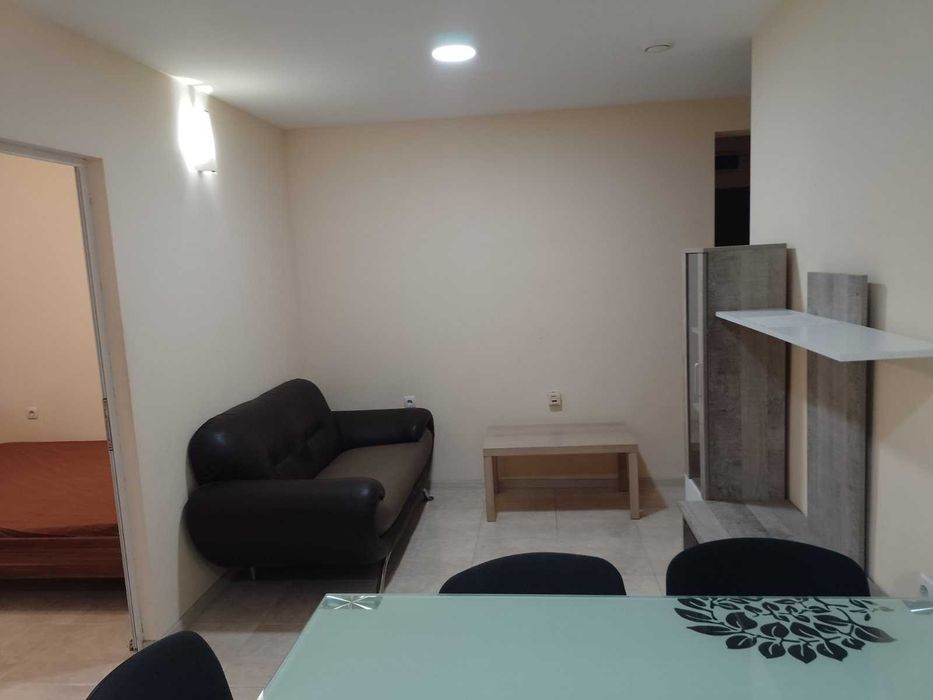 Дава се под наем Тристаен апартамент в София, Център - 65 кв.м за 730 € - Снимка #9