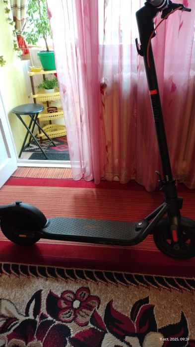 Trotineta electrica Segway ninebot f2 plus