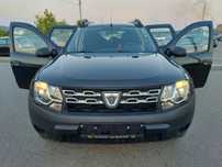 Dacia Duster DACIA DUSTER 4X4 din 2014 1.5 D140000 km clima jante carlig IMPECABILA