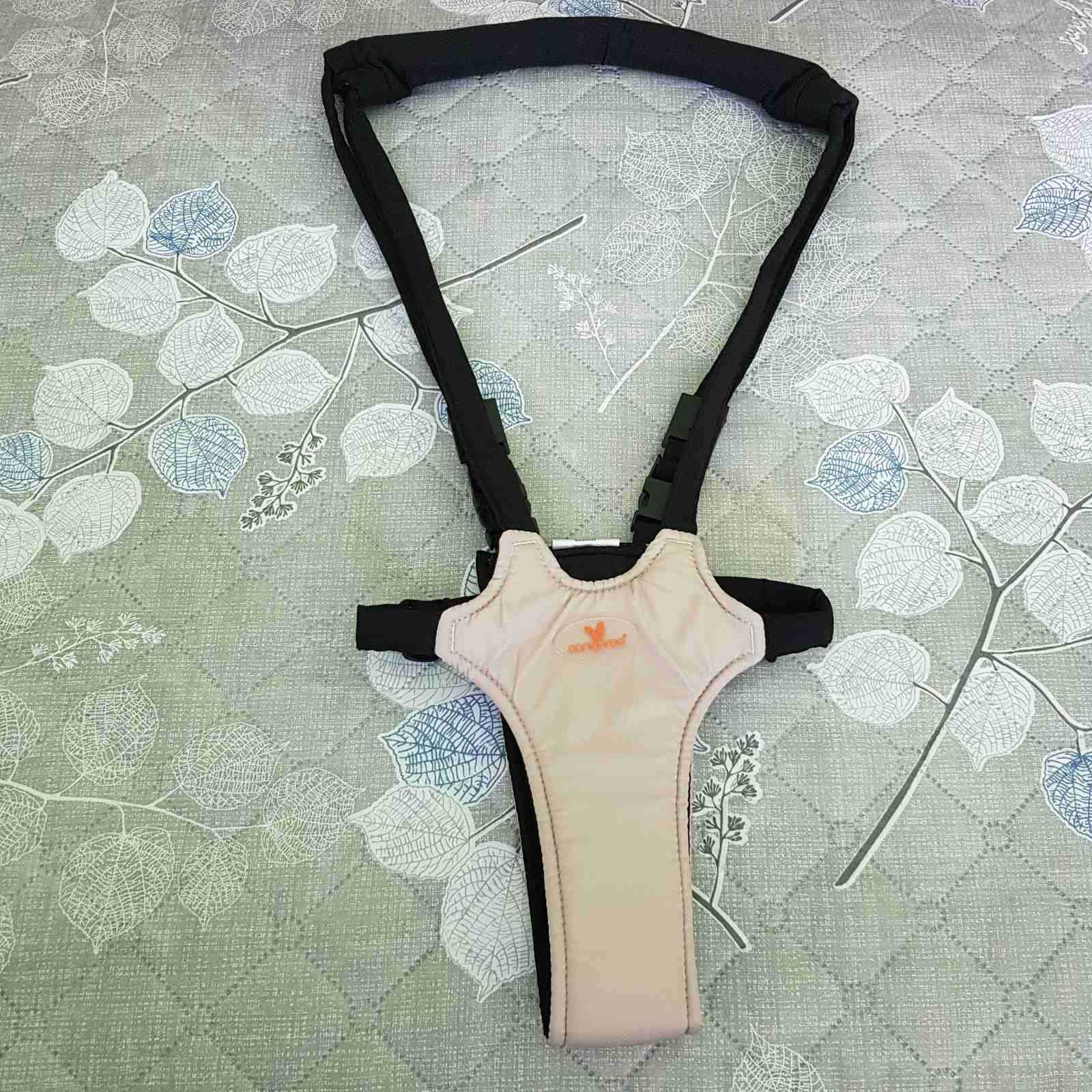 Детско столче за кола Chipolino + подарък кенгуру