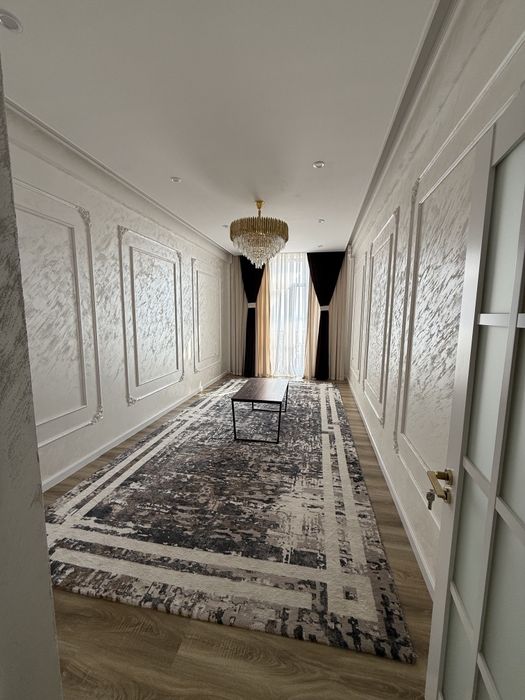 СРОЧНО!!Продается четырёхкомнатная квартира-дуплекс
Юнусобатском рай