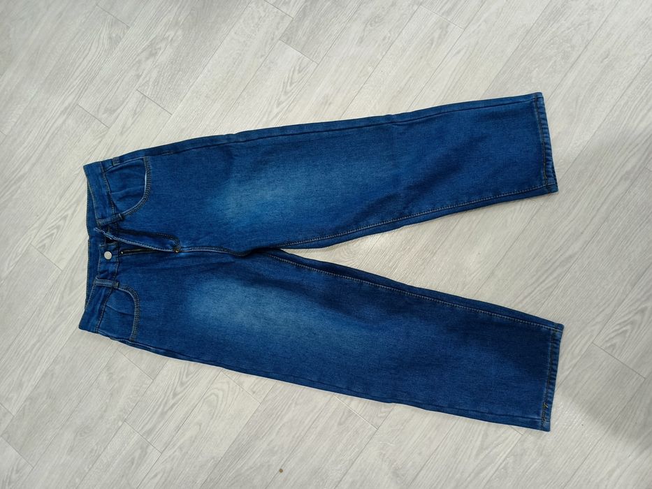 Продам новые утеплённые джинсы