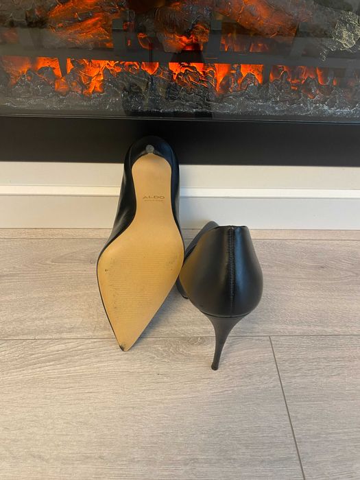 Vand pantofi Aldo marimea 39