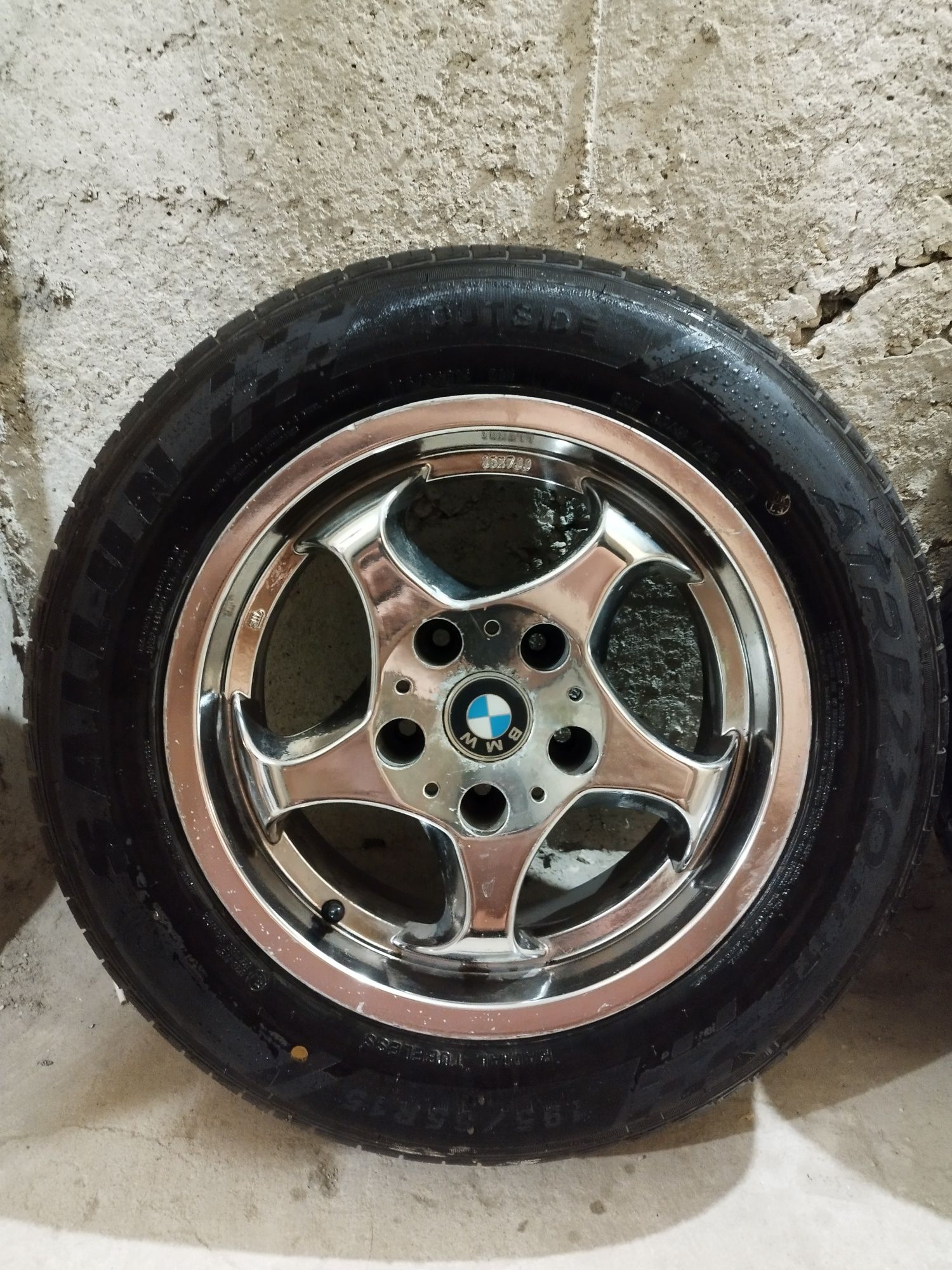 Джанти с гуми 15 ки за BMW