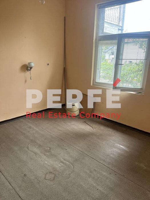 Къща в Бургас, област-гр.Айтос площ 100 цена 139000