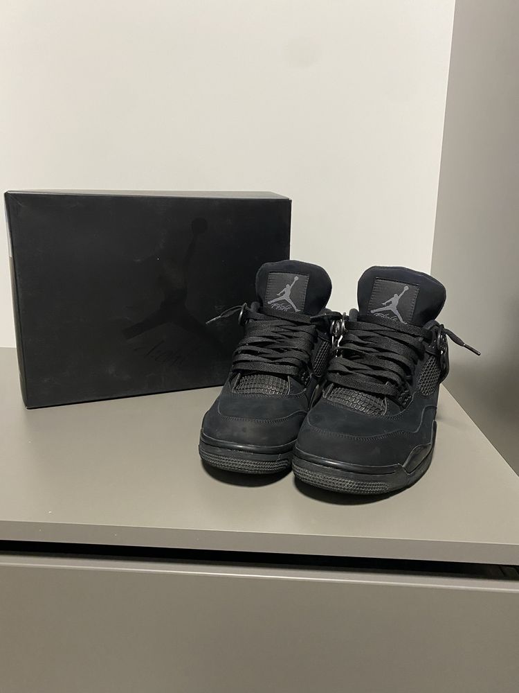 Jordan 4 Black Cat