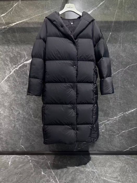 Пуховик женский теплый