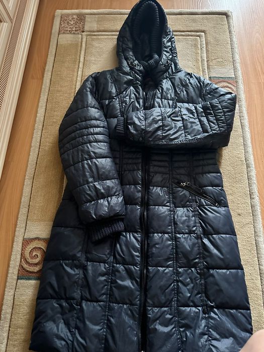 Пуховик теплый с капюшоном