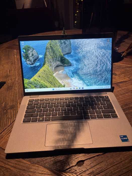 Vand laptop dell i5 gen 11