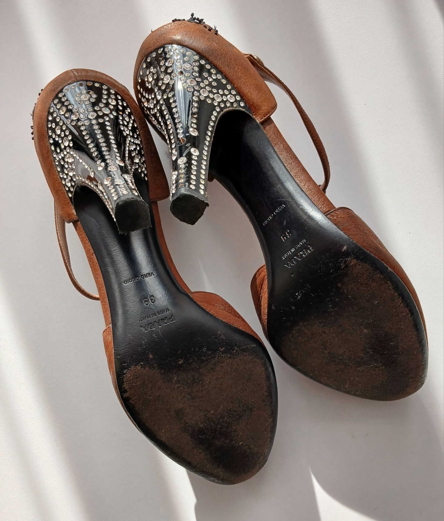 Pantofi Prada autentici