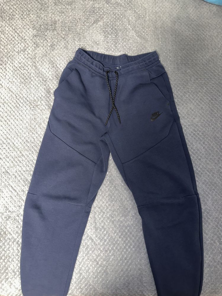 Nike tech fleece dark blue S