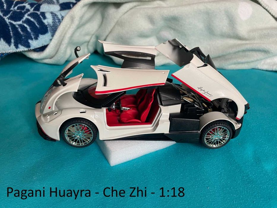 Умалени автомобили модели в мащаб 1:18 (Diecast)