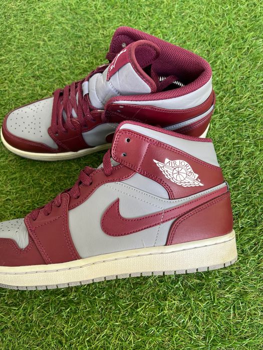 Мъжки маратонки : Nike Air Jordan Mid Team Red 43