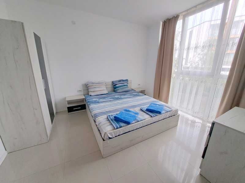 Продава се Тристаен апартамент в к.к. Слънчев бряг - 84 кв.м за 1929 €/кв.м - Снимка #2