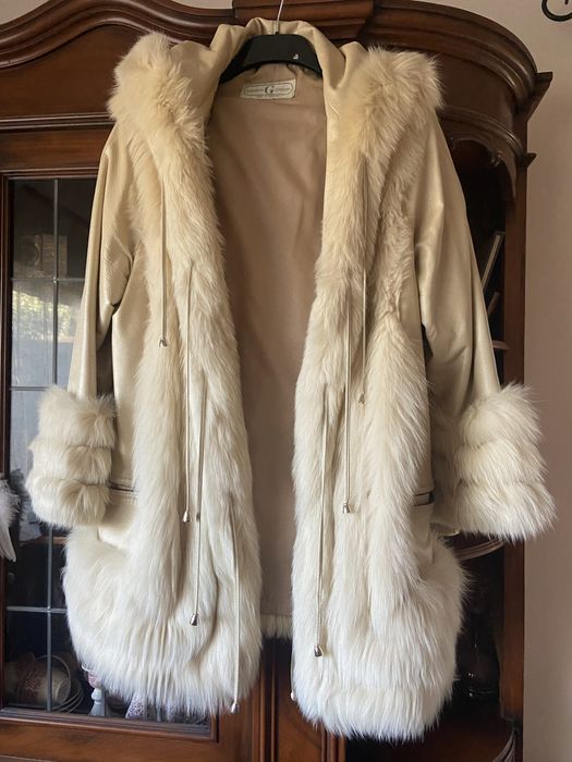 Haina piele cu  blana vulpe