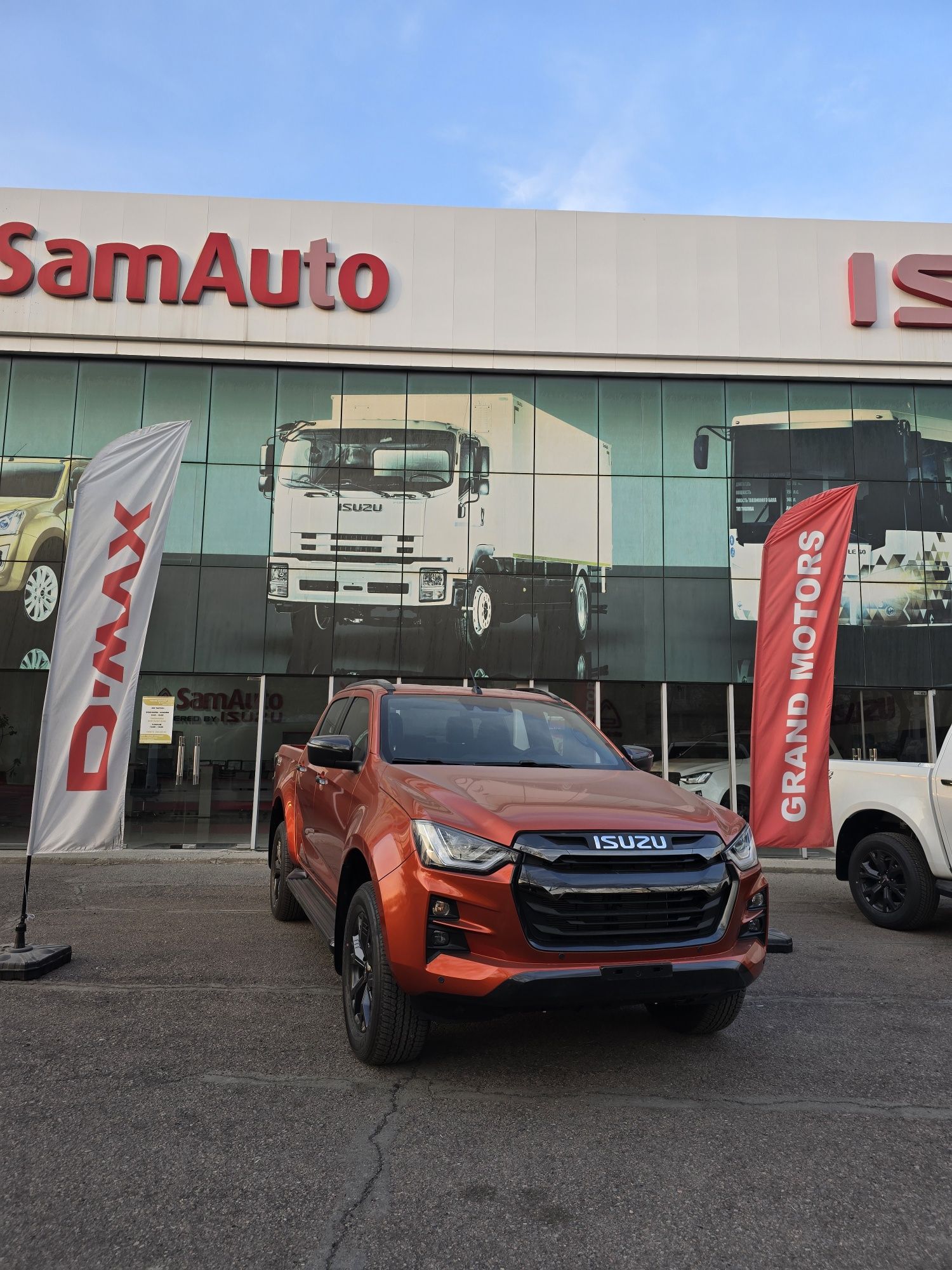 Пикап Isuzu D-max Oksus 1,9 литр