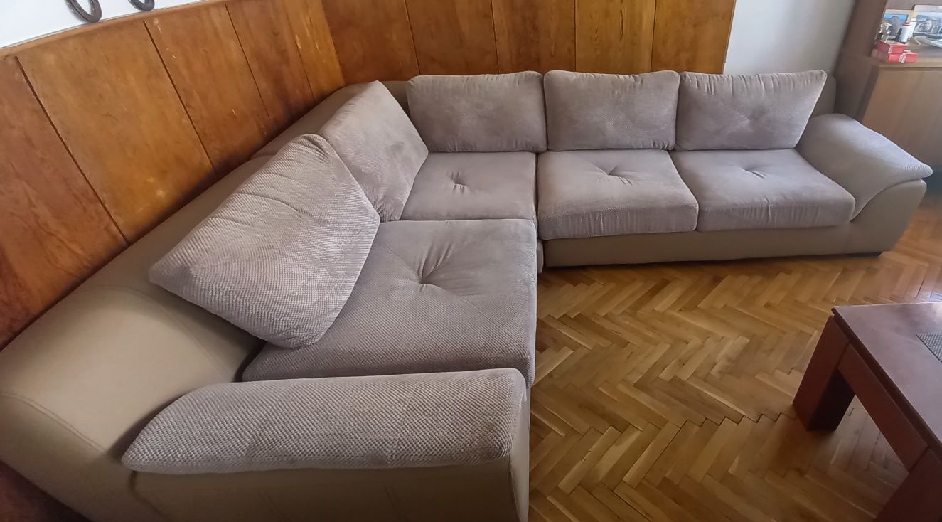 Ъглов  диван 2.55х3.20м