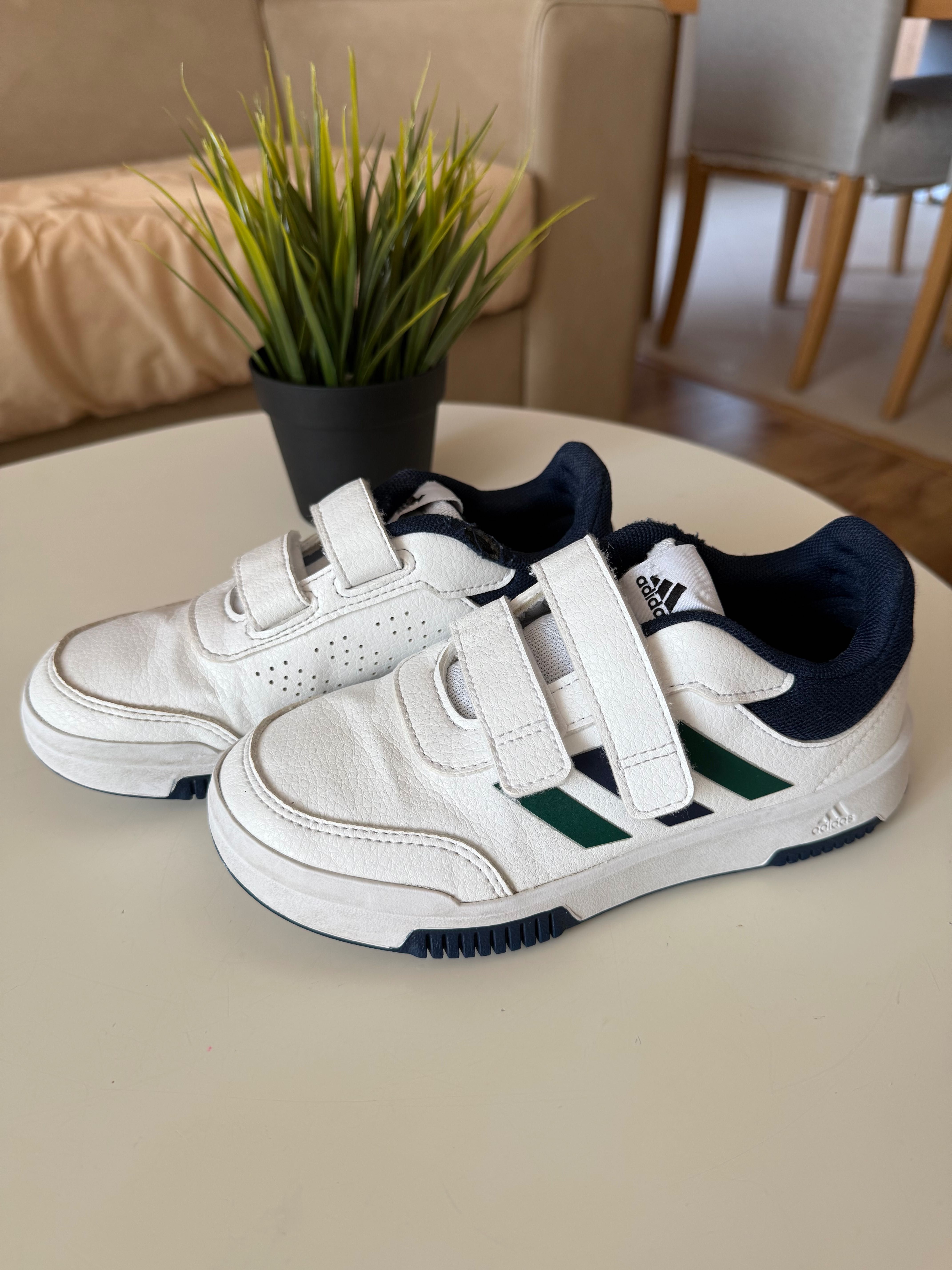 Детски обувки Adidas