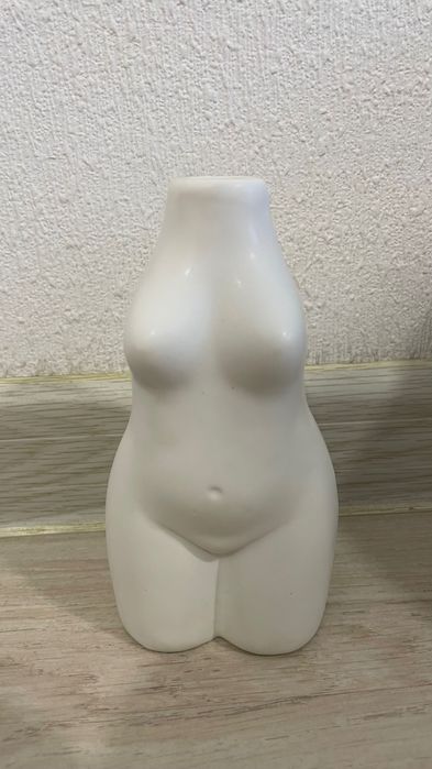 Декоративные фигурки вазочки