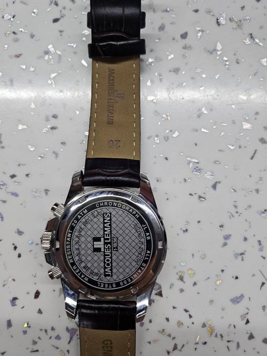 Мъжки часовник Jacques Lemans