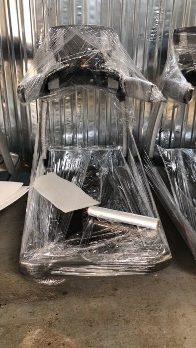 Depozit aparate fitness professional technogym