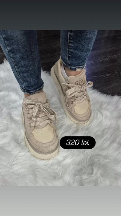 Adidași Ugg , bej/negru