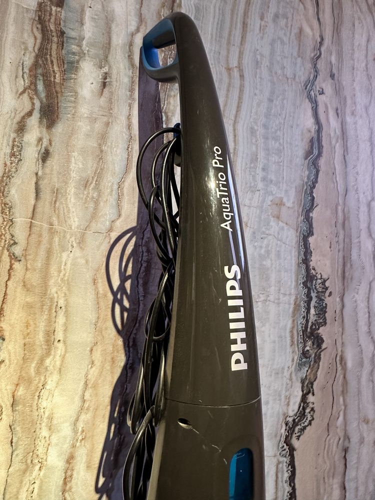 Прахосмукачка Philips AquaTrio Pro