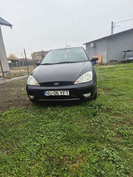 Vând Ford Focus 2003