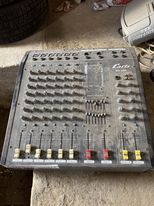 Продам пульт музыкалный апарат