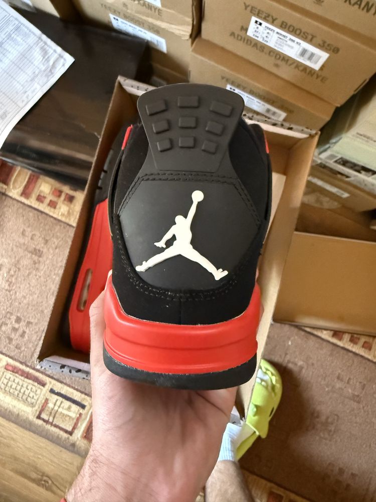 Jordan 4 Red Thunder, marimea 39, 42, 43