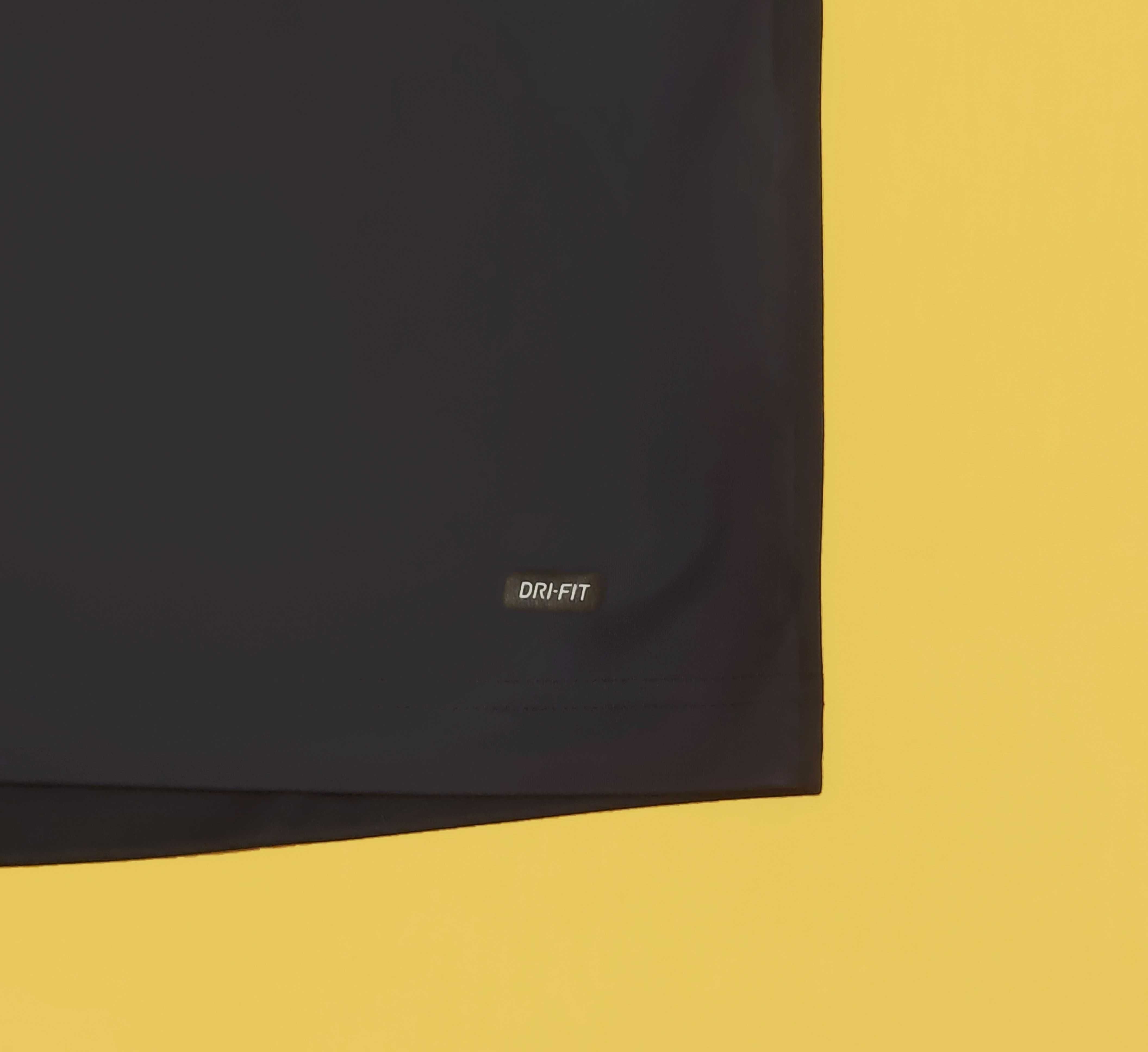 Tricou Nike  Dri Fit Delta