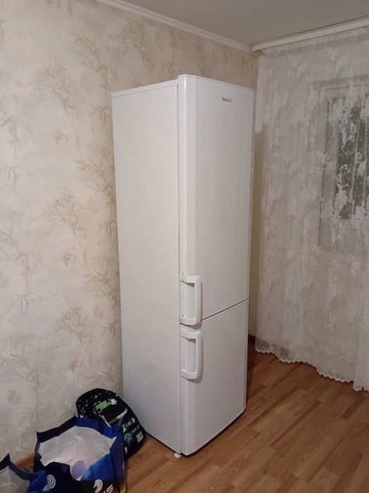 Продам холодильник Beko