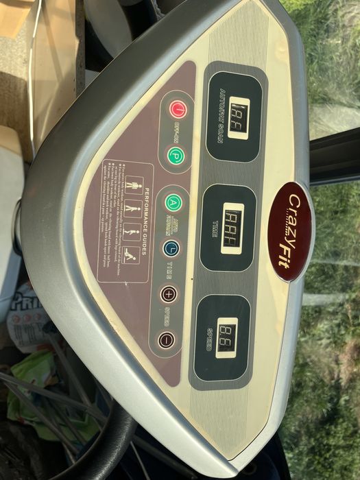 Aparat vibromasaj CrazyFit