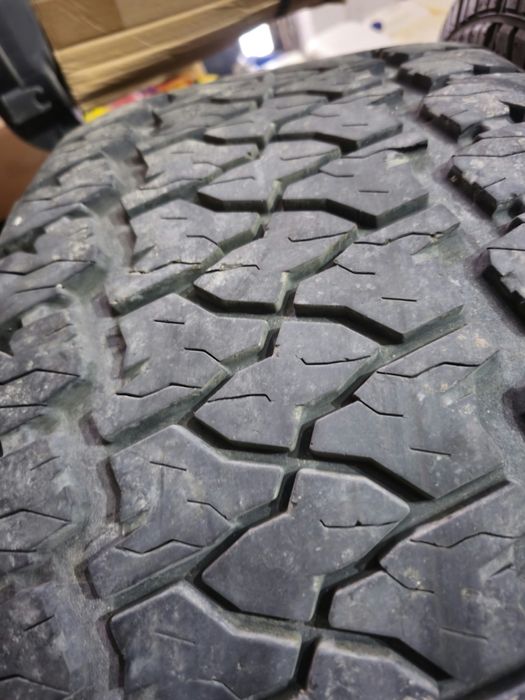Гуми 315/70R17 CST SAHARA AT2