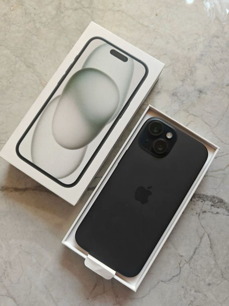 Продам Iphone 15 в хорошем состоянии