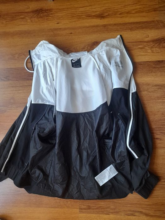 Nike дамско яке M размер.