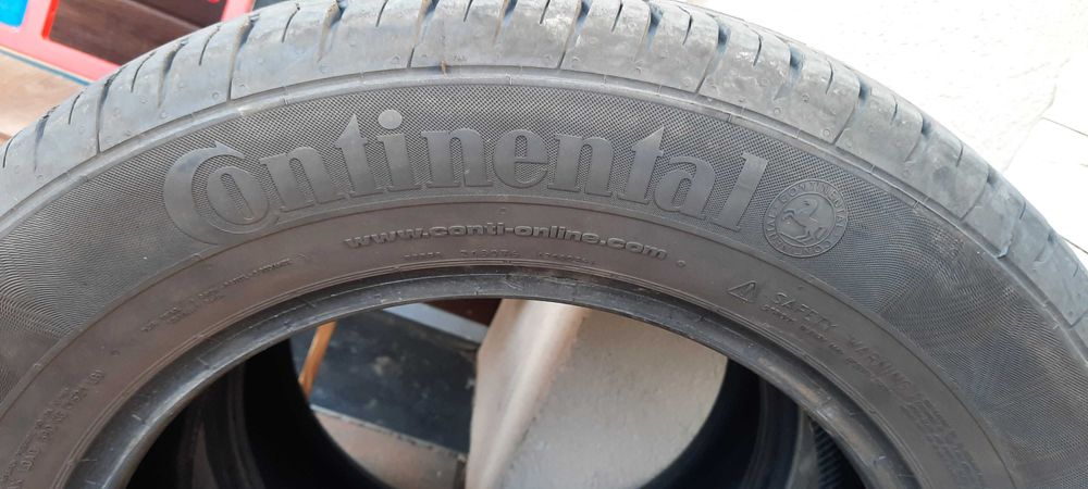 Anvelope 2 anvelove 215/60R16 Continental,