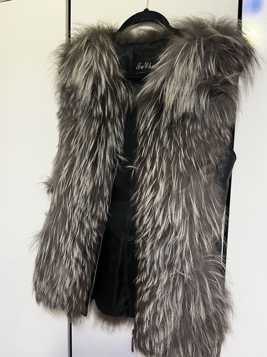 Жилетка от естествена лисича кожа