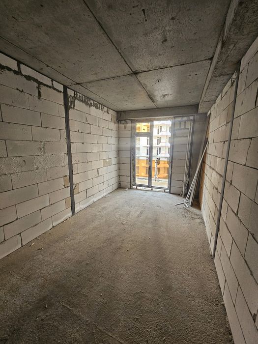 Продаётся квартира Новостроенным доме "Хон сарой"