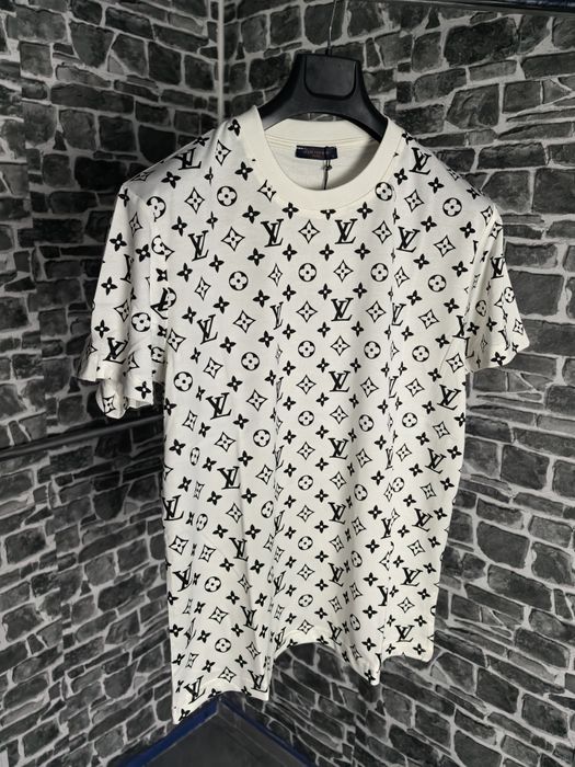 Унисекс тениска НАМАЛЕНА