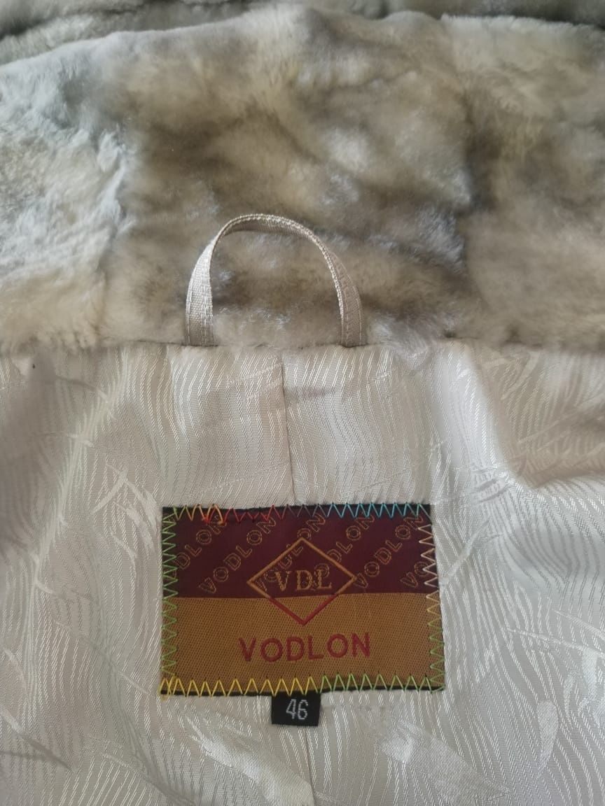 Продам мутоновую шубу