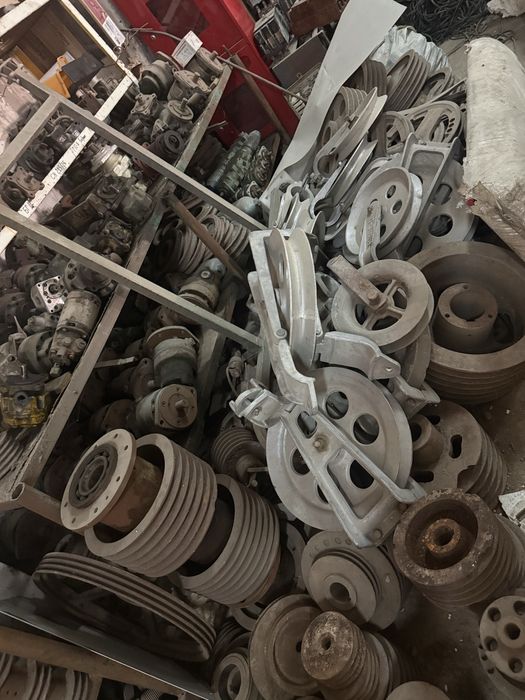 Шкив разные. Разных размеров.