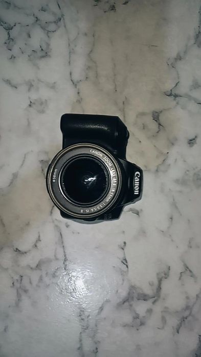 Продаю фотоаппарат Canon EOS 250D

Покупала за 360, продам за 300

Отл